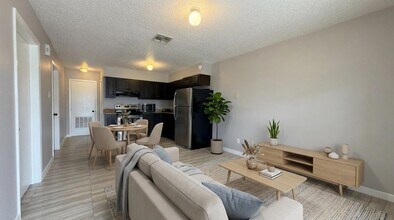 2603 Palo Blanco St in Laredo, TX - Building Photo - Building Photo