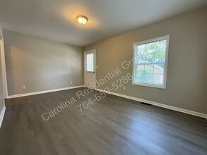 296 Pecan Ave SW in Concord, NC - Building Photo - Building Photo