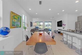 11716 SW Lyra Dr. in Port St. Lucie, FL - Building Photo - Building Photo