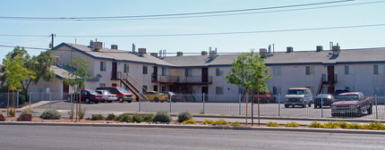 Sunny Villas in El Paso, TX - Building Photo - Building Photo