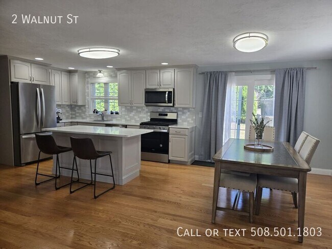 2 Walnut St in Hudson, MA - Building Photo - Building Photo