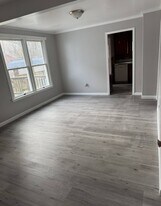 1183 NY-94 in New Windsor, NY - Building Photo