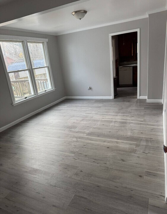 1183 NY-94 in New Windsor, NY - Building Photo