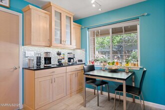 2255 Wide Horizon Dr in Reno, NV - Building Photo - Building Photo