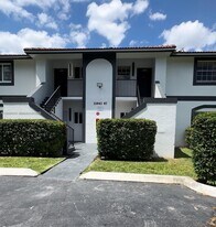 11441-11447 NW 45th St in Coral Springs, FL - Building Photo
