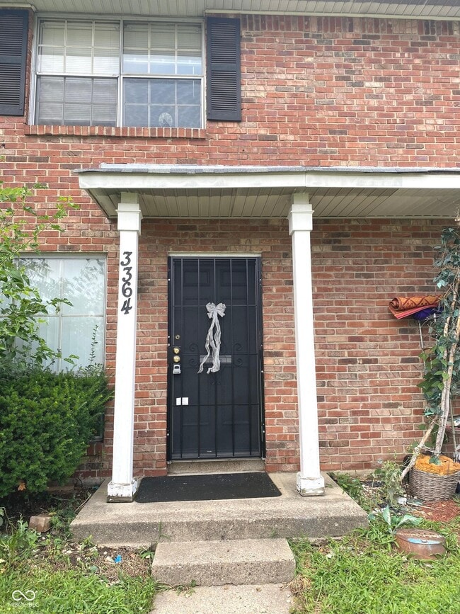 3364 Tara Ln in Indianapolis, IN - Building Photo - Building Photo