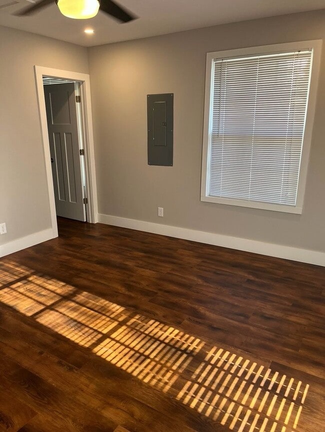 property at 509 N Walnut St