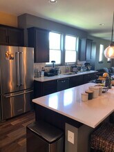 7160 27th Ave SW in Seattle, WA - Building Photo - Building Photo