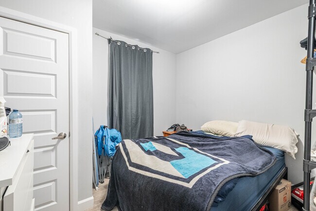 382 Wharncliffe Rd S in London, ON - Building Photo - Building Photo