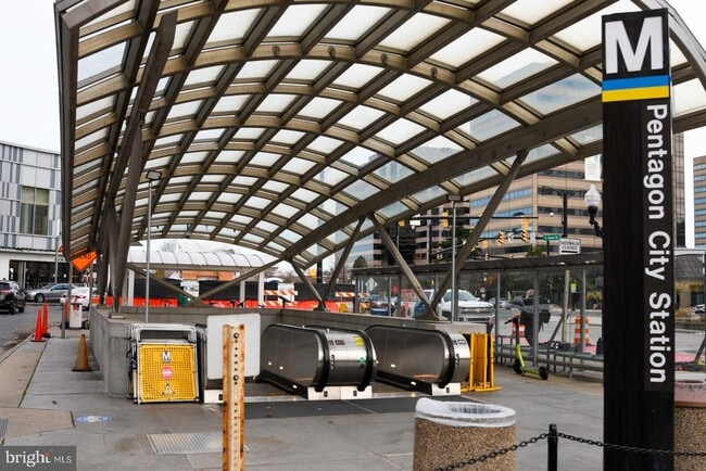 629 20th St S in Arlington, VA - Building Photo - Building Photo