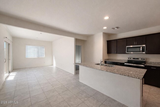 5032 S 251st Dr in Buckeye, AZ - Building Photo - Building Photo