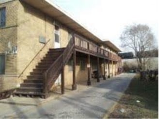 13815 S La Salle St in Riverdale, IL - Building Photo