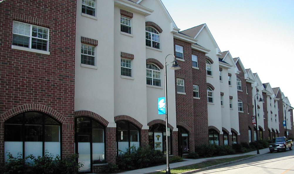 Burling Court Condominiums in Clarendon Hills, IL - Building Photo