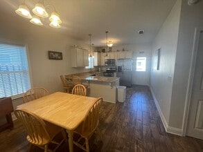 107 Kaelyn Ln in Port St. Joe, FL - Building Photo - Building Photo
