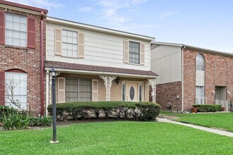 5960 Townhouse Ln in Beaumont, TX - Building Photo - Building Photo