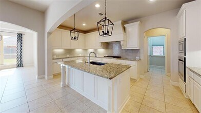 816 Sandbox Dr in Aubrey, TX - Building Photo - Building Photo