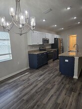 1906 Danes Ct in Lakeland, FL - Building Photo - Building Photo