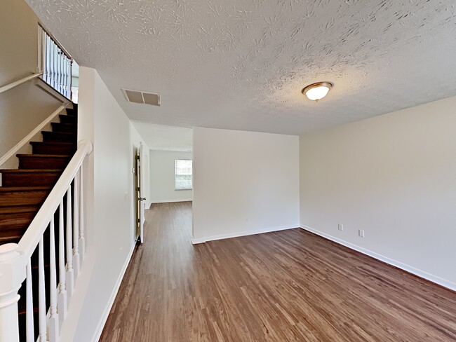 2999 Storybook Ln in Grayson, GA - Building Photo - Building Photo