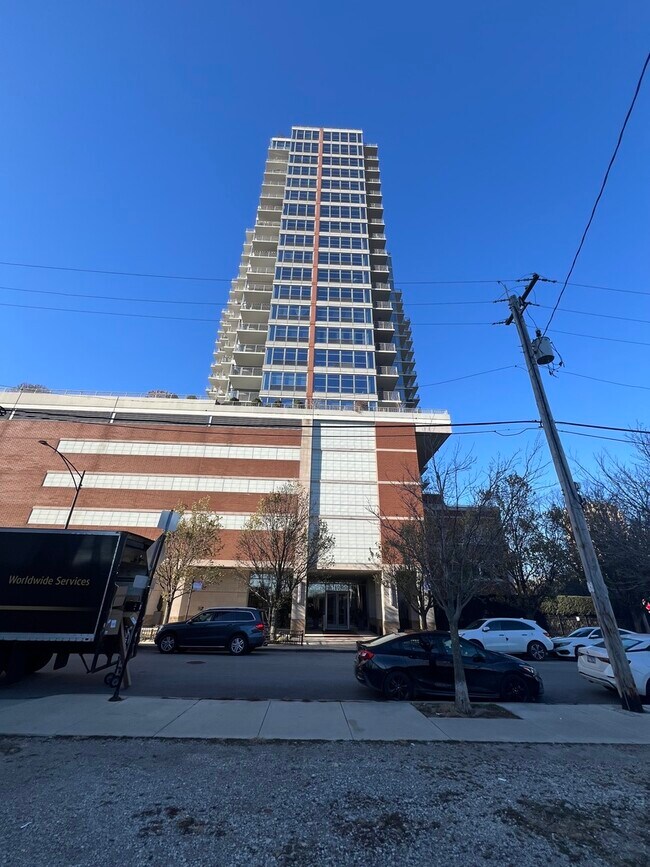 property at 1600 S Prairie Ave