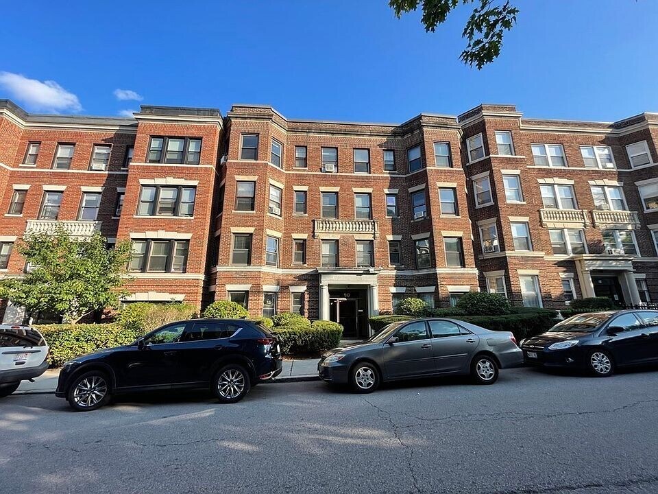 90 Brainerd Rd, Unit 7 in Boston, MA - Foto de edificio