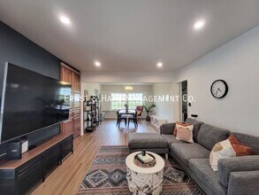 5632 Hazelbrook Ave in Lakewood, CA - Building Photo - Building Photo