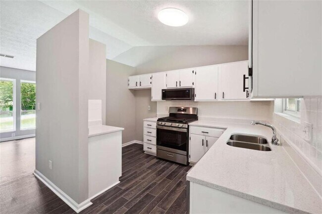1819 Singer Way in Lithonia, GA - Building Photo - Building Photo