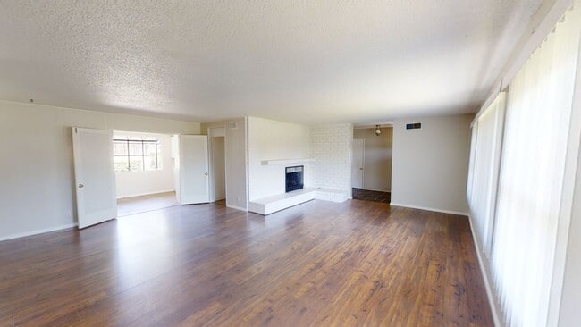 408 Sandalwood Dr in Calimesa, CA - Building Photo - Building Photo