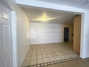 1209 W Adams Ave in Las Vegas, NV - Building Photo - Building Photo