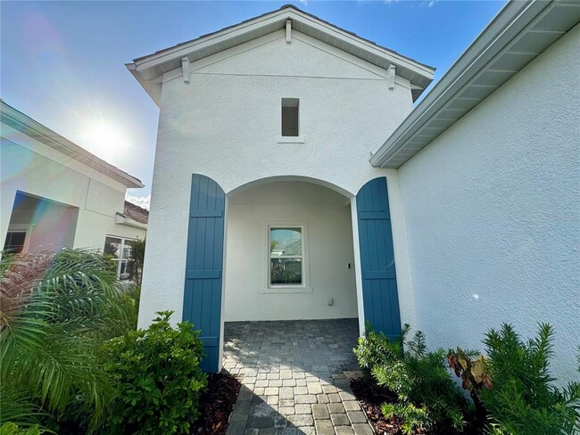 21605 Lake Placid Wy in Venice, FL - Building Photo - Building Photo