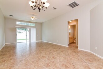 12428 Tree Pointe Ct in Riverview, FL - Building Photo - Building Photo
