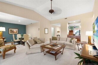 4004 SW Osprey Creek Way in Palm City, FL - Building Photo - Building Photo