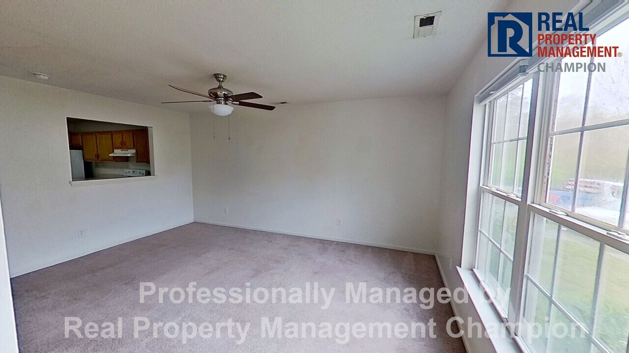 331 Bracken Pl in Jacksonville, NC - Building Photo