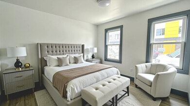 655 S 11th St, Unit 1 in Newark, NJ - Foto de edificio - Building Photo