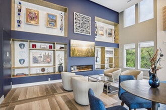 2 City Pl in Nashville, TN - Building Photo - Building Photo
