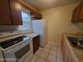1711 Dixon Blvd, Unit 245 in Cocoa, FL - Building Photo - Building Photo