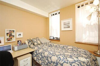 28 Symphony Rd, Unit 1 in Boston, MA - Foto de edificio - Building Photo