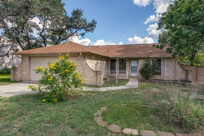 9018 Woburn St in San Antonio, TX - Building Photo - Building Photo
