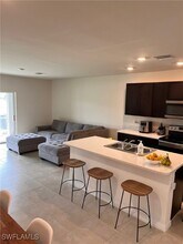 15432 Wildflower Cir in Naples, FL - Building Photo - Building Photo