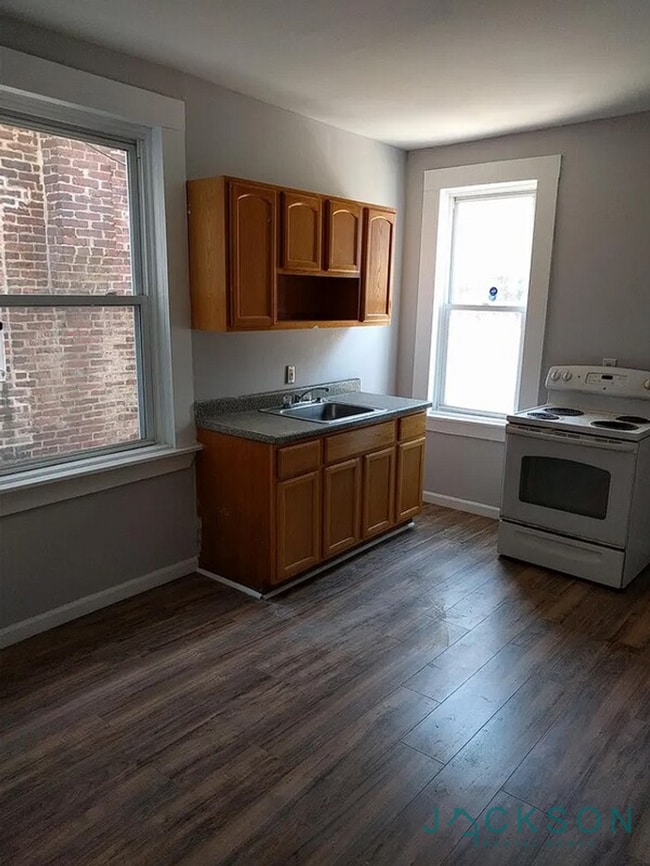 property at 1434 N Felton St