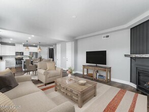 7731 Enclave Ky Rd in Reno, NV - Building Photo - Building Photo