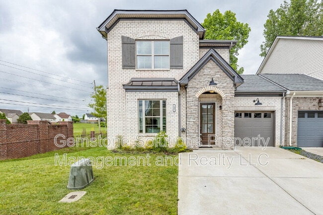 101 Bellagio Villas Dr in Spring Hill, TN - Building Photo - Building Photo