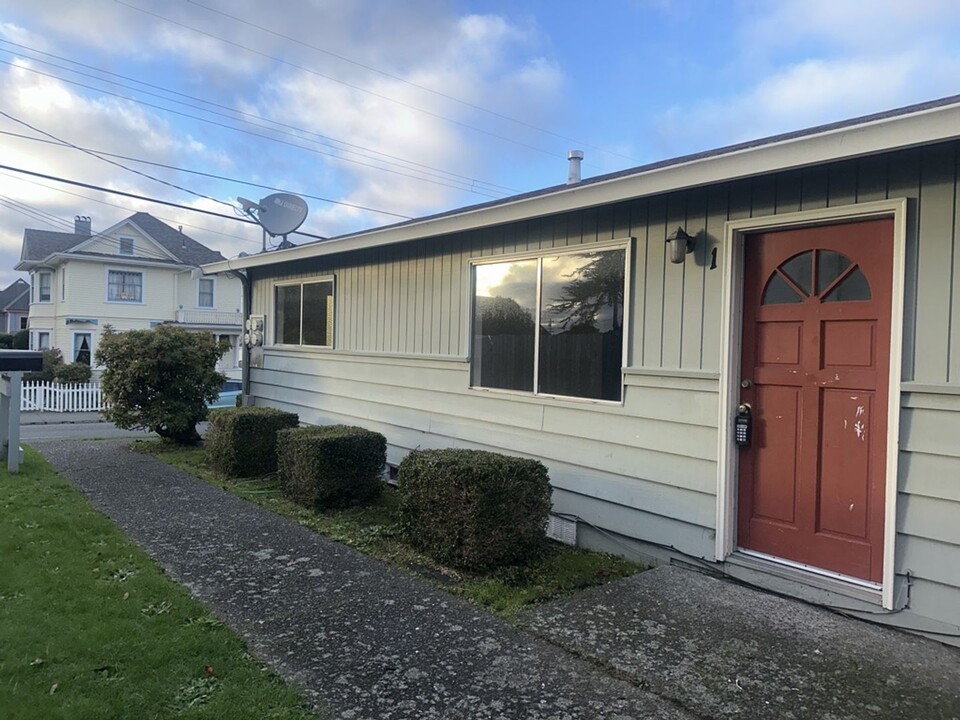 1441 B St in Eureka, CA - Building Photo