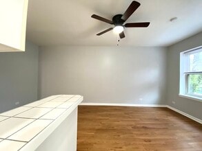 4031 N Kenmore Ave in Chicago, IL - Building Photo - Building Photo