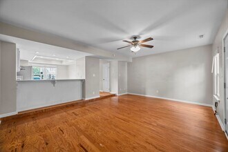 1635 Fairfax Dr in Virginia Beach, VA - Building Photo - Building Photo