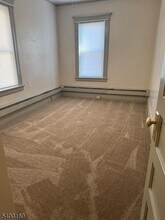 284 Seymour Ave in Newark, NJ - Building Photo - Building Photo