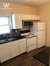 1641 Summit Street in Columbus, OH - Foto de edificio - Building Photo