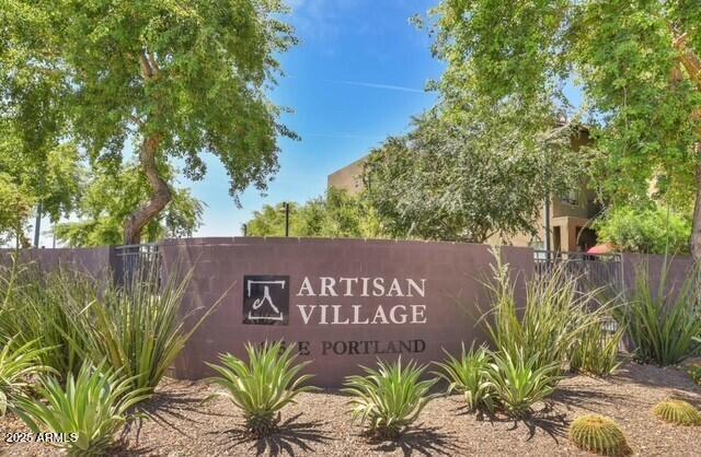 615 E Portland St in Phoenix, AZ - Building Photo