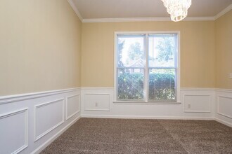 933 Huntsman Trce in Lawrenceville, GA - Building Photo - Building Photo