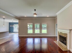 650 Alder Ln in Bossier City, LA - Building Photo - Building Photo