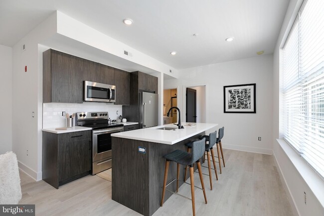 3045-51 Richmond St, Unit 501 in Philadelphia, PA - Building Photo - Building Photo